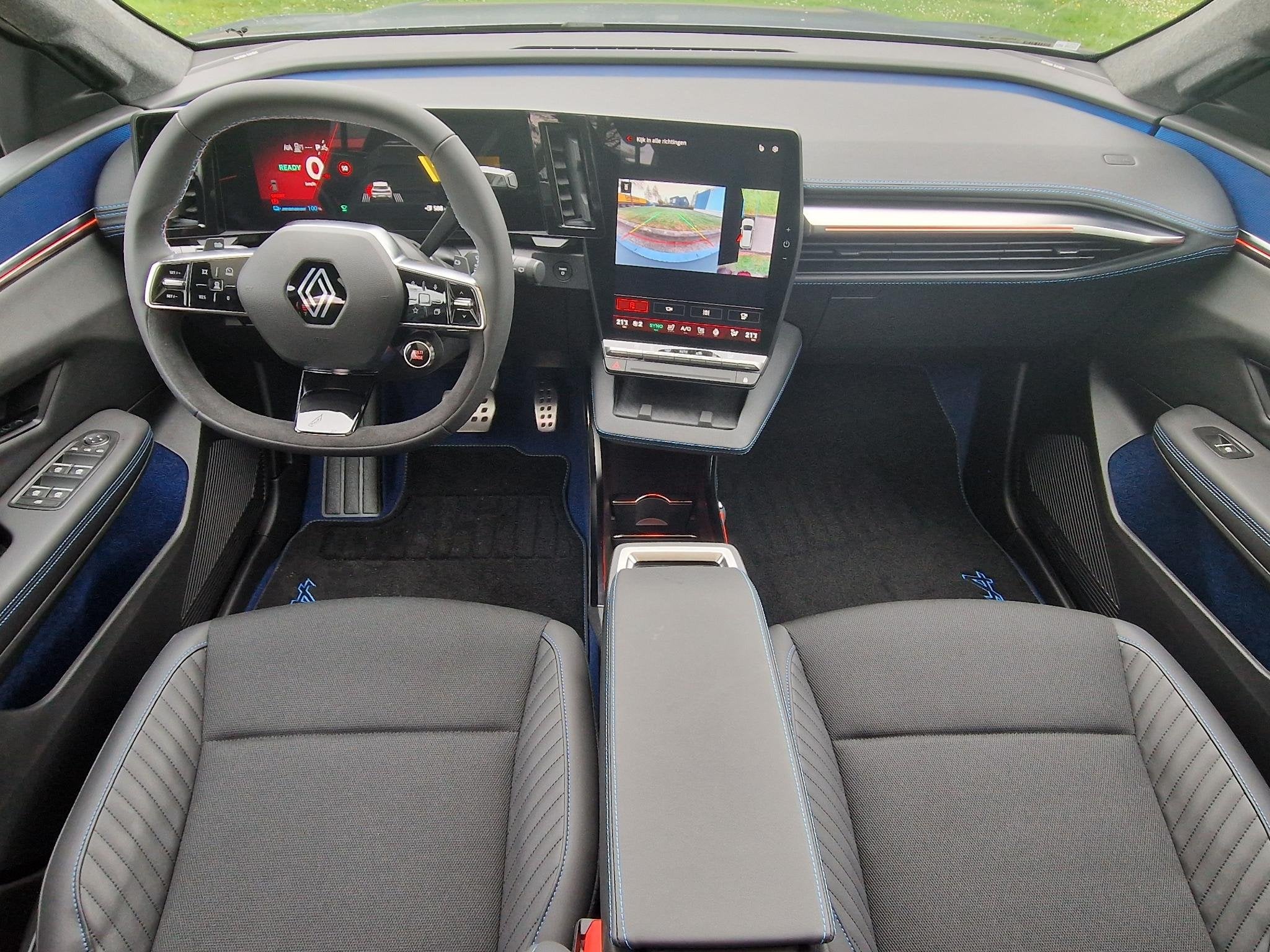 Renault Scenic E-Tech EV87 long range esprit Alpine / Solarb, Auto's, Dealer onderhouden, Leder en Stof, 625 km, 1817 kg