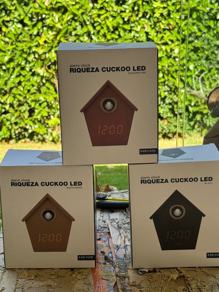 Karlsson - Wekker Riqueza Koekoek met kleine productie fout, Huis en Inrichting, Woonaccessoires | Klokken, Wandklok, Nieuw, Ophalen of Verzenden