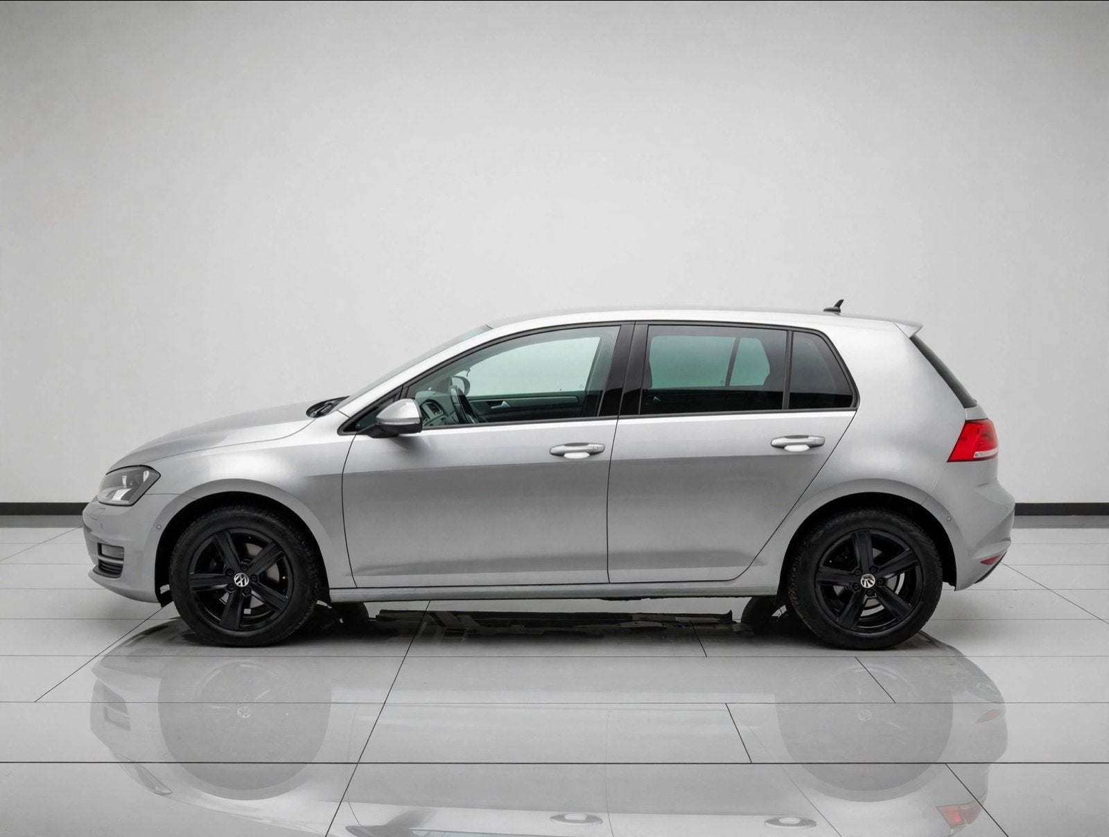 VW Golf 1.2 TSI BlueMotion Super netjes! APK bij aflevering, Auto's, Voorwielaandrijving, Stof, 4 cilinders, 610 kg