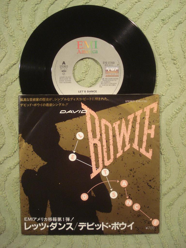 David Bowie 7" Vinyl Single: ‘Let’s dance’ (Japan), 7 inch, Single, Ophalen of Verzenden, Zo goed als nieuw