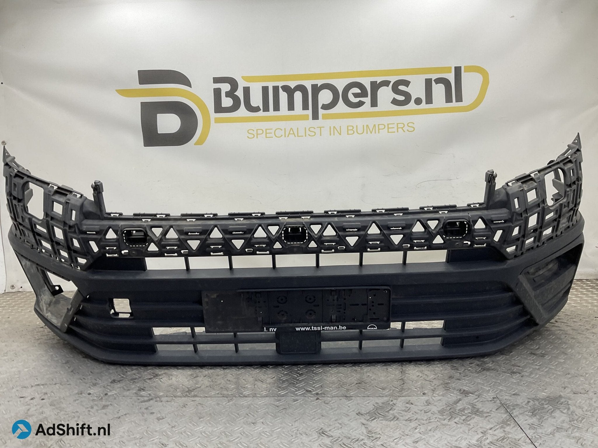 Bumper Volkswagen Crafter 7C0 17-22 7C0807221A Voorbumper G5, Bumper