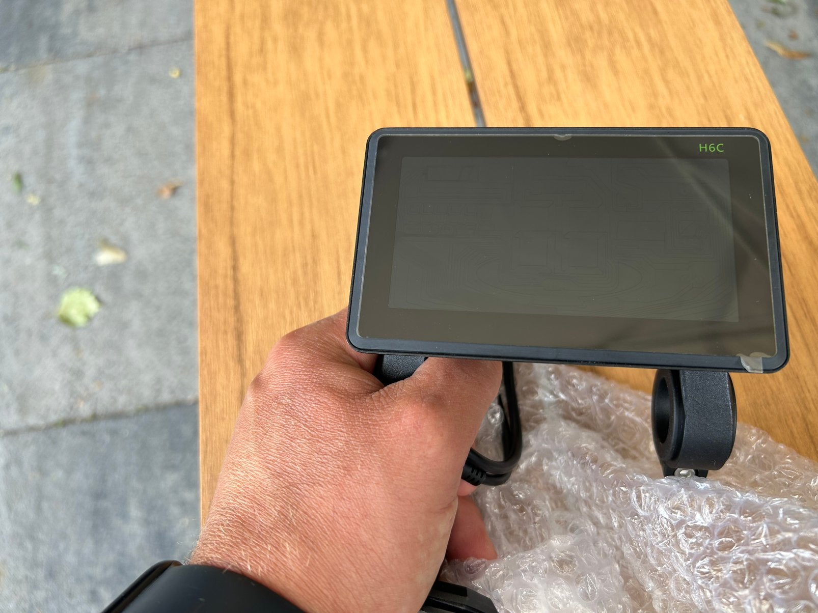 Zo goed als nieuw H6C opvoer scherm met controller, Ophalen, Zo goed als nieuw, Overige merken