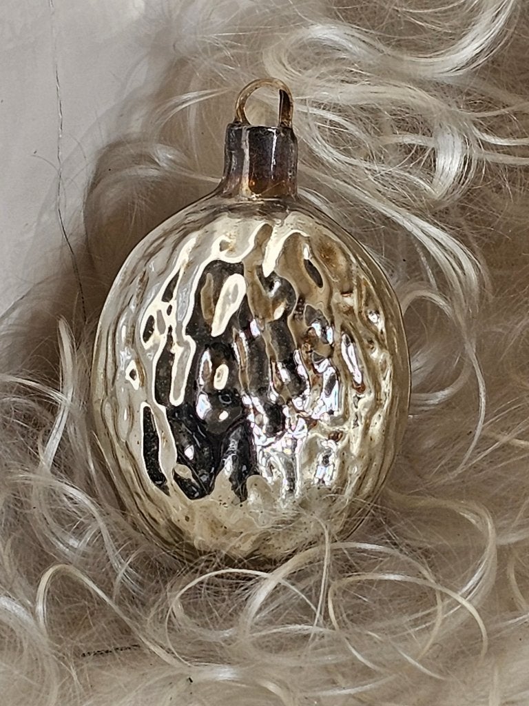 Oude Antieke AJEKO kerstbal / WALNOOT zilver 11, Diversen, Ophalen of Verzenden