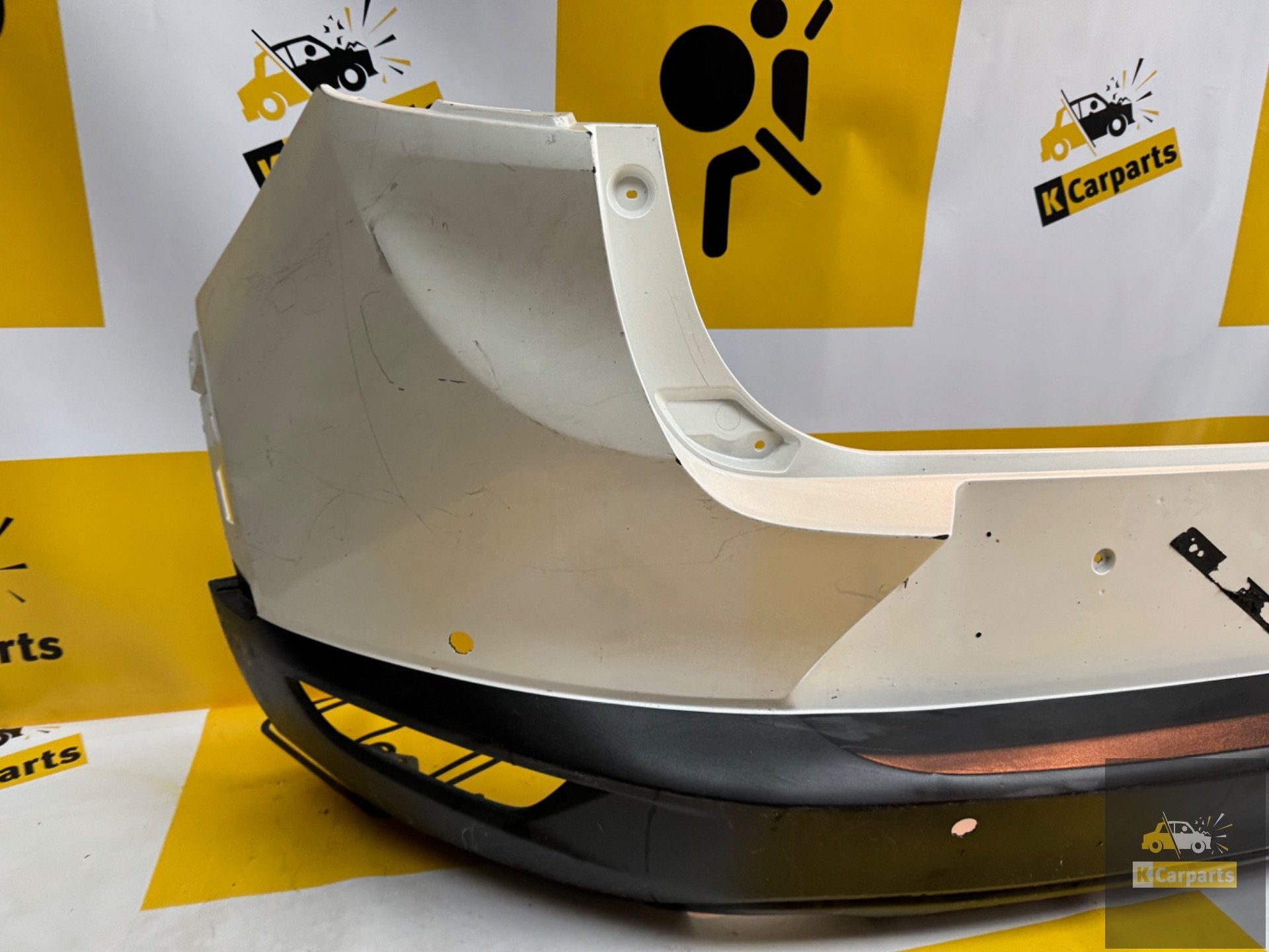 Mazda CX3-CX-3 Achterbumper 2014-2021 DK8A-50221 bumper, Gebruikt, Shinchi, Fuchu-Cho 3-1
730-8670  Hiroshima, Mazda Motor Corporation