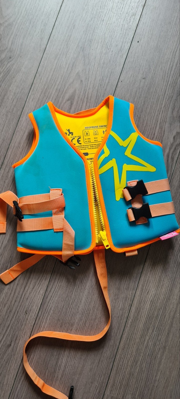 Zwemvest kind 2-6jr, Kinderen en Baby's, Kinderkleding | Kinder-zwemkleding, Ophalen, Jongen of Meisje, One size, Zo goed als nieuw