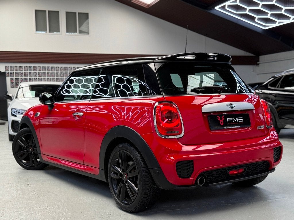 Mini 3-Deurs 1.5 John Cooper Works Pakket Bluetooth LED, Auto's, Mini, Voorwielaandrijving, Gebruikt, 4 stoelen, 49 €/maand
