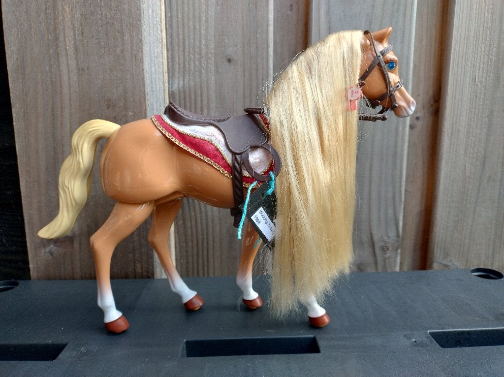 Walking Beauty paard Barbie, Ophalen of Verzenden, Zo goed als nieuw, Pop