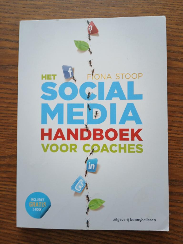 Het Social Media Handboek voor Coaches - Fiona Stoop, Fiona Stoop, Zo goed als nieuw, Gamma, HBO
