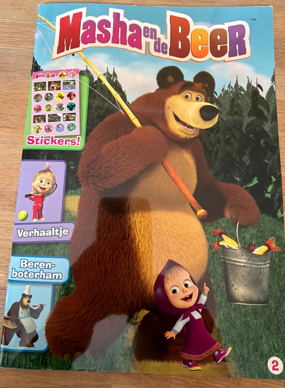 Masha en de Beer activiteitenboek – nr. 2 met stickers, Ophalen of Verzenden, Zo goed als nieuw, Fictie algemeen