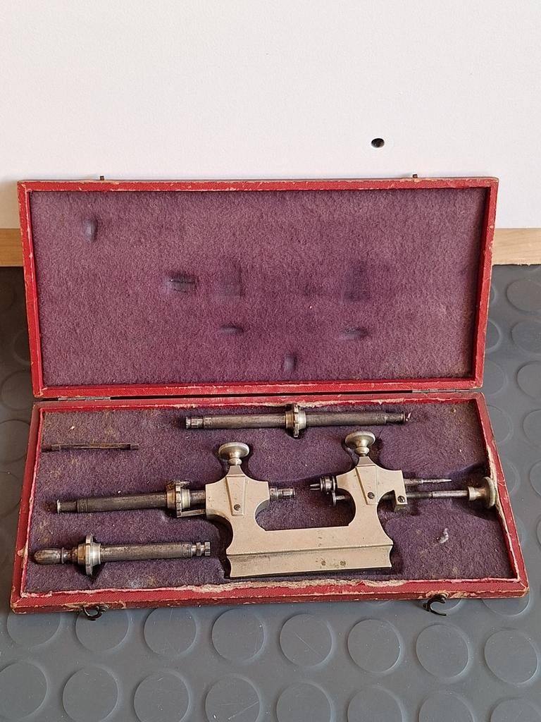 Tappenpolijstvijl voor de horlogemaker, Antiek en Kunst, Antiek | Gereedschap en Instrumenten, Ophalen of Verzenden