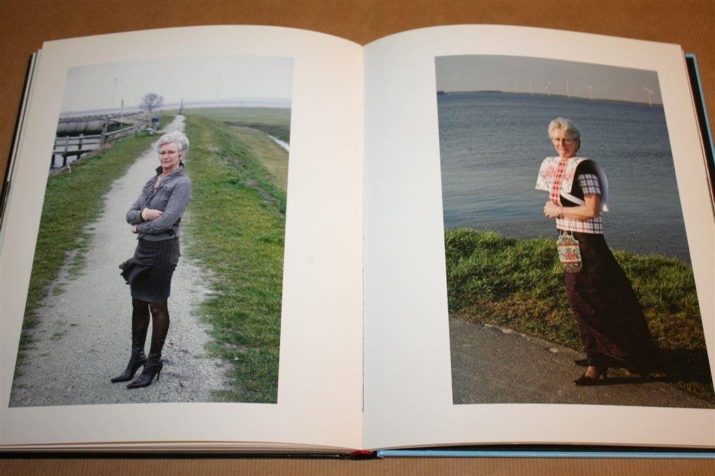 Kuiven & kraplappen. Women of Spakenburg., Boeken, Ophalen of Verzenden, Zo goed als nieuw, Europa