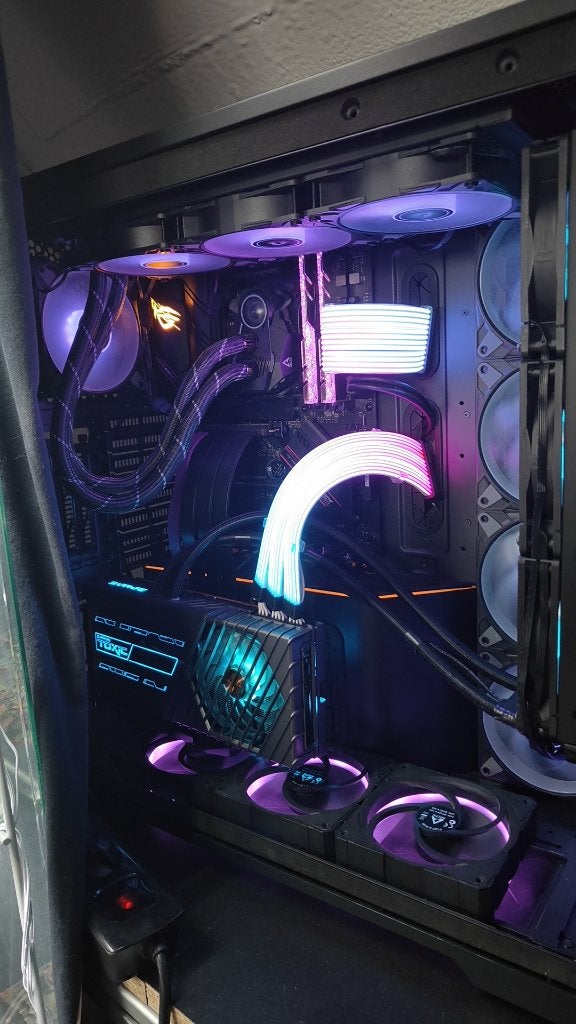 Game PC stil en krachtig, 32GB RAM, 3 TB, 6900XT, 5600x, Computers en Software, Desktop Pc's, Ophalen, 32 GB, Zelfgebouwde PC