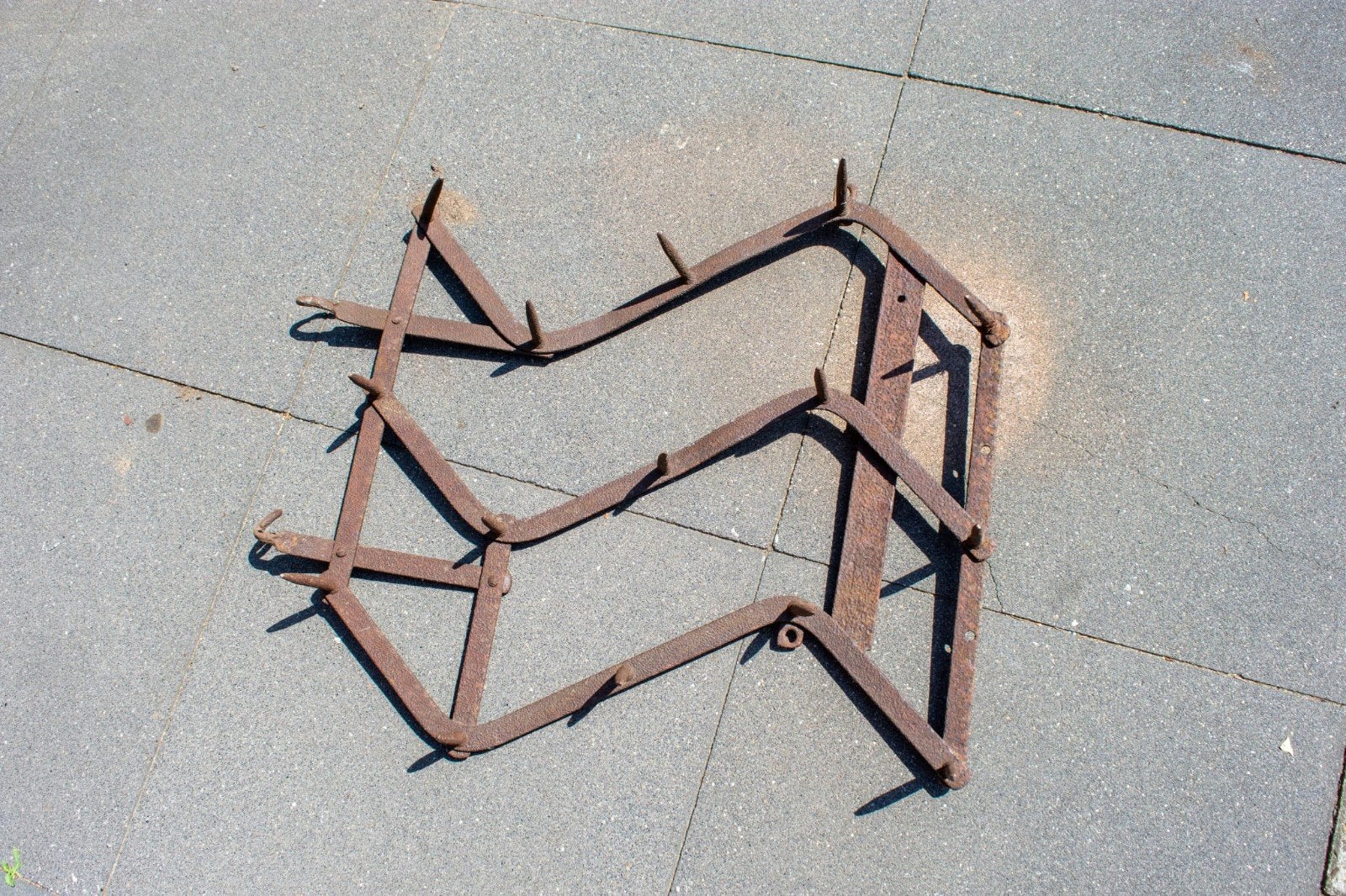 Oude roestige eg, antiek landbouwwerktuig, Antiek en Kunst, Ophalen