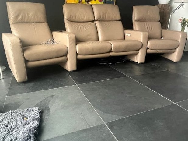 Bioscoopbank met 4x elektrisch verstelbare relaxfunctie, Huis en Inrichting, Ophalen, Gebruikt, 100 tot 125 cm, 300 cm of meer