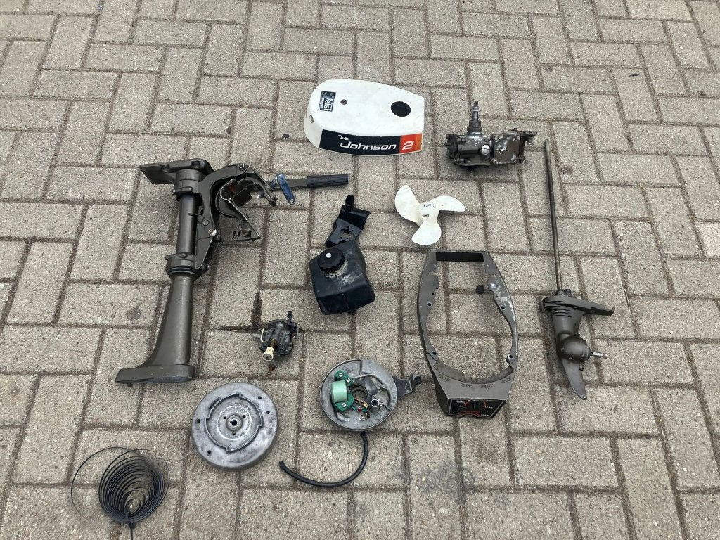 Evinrude Johnson 2 pk 2 takt buitenboordmotor onderdelen, Ophalen of Verzenden, Gebruikt, Motor en Techniek