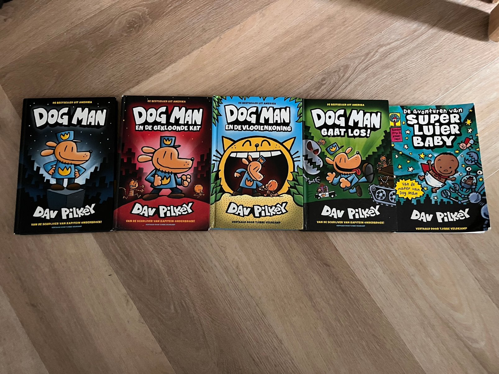 4 Dog man + 1 Super luier baby boeken, Meerdere comics, Ophalen of Verzenden, Gelezen, Japan (Manga)