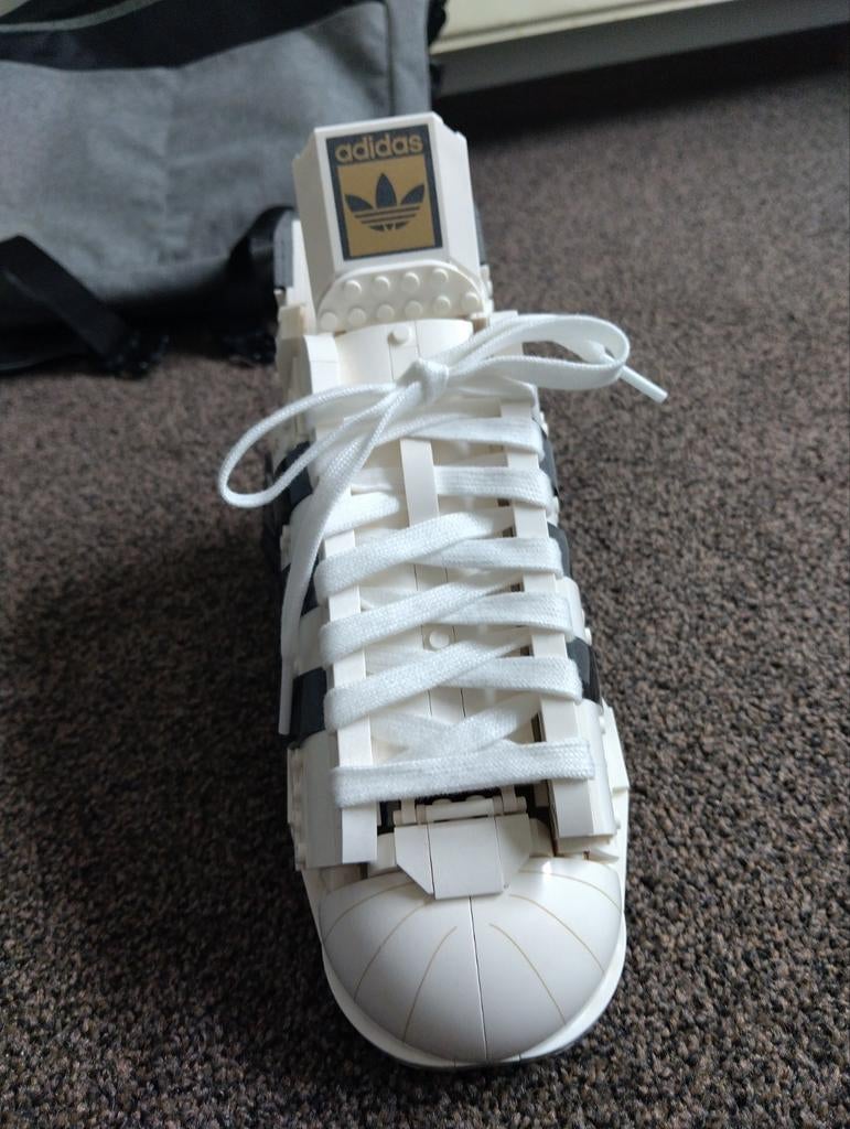LEGO ADIDAS SUPERSTAR, Ophalen of Verzenden, Zo goed als nieuw