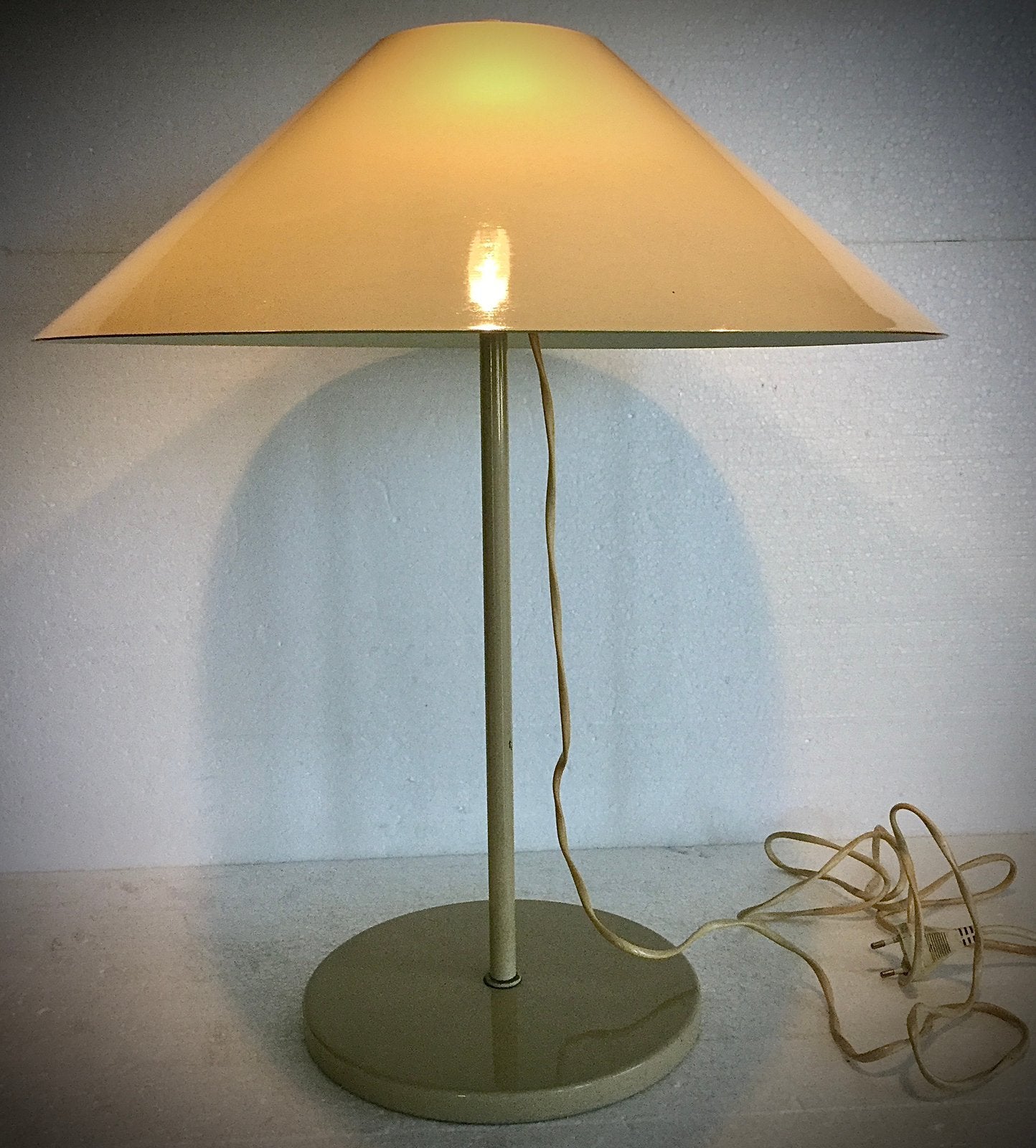 E S Horn (Aalestrup ) Danish / Deens Design tafel lamp 50 cm, Ophalen of Verzenden, Metaal, Overige merken, Vintage