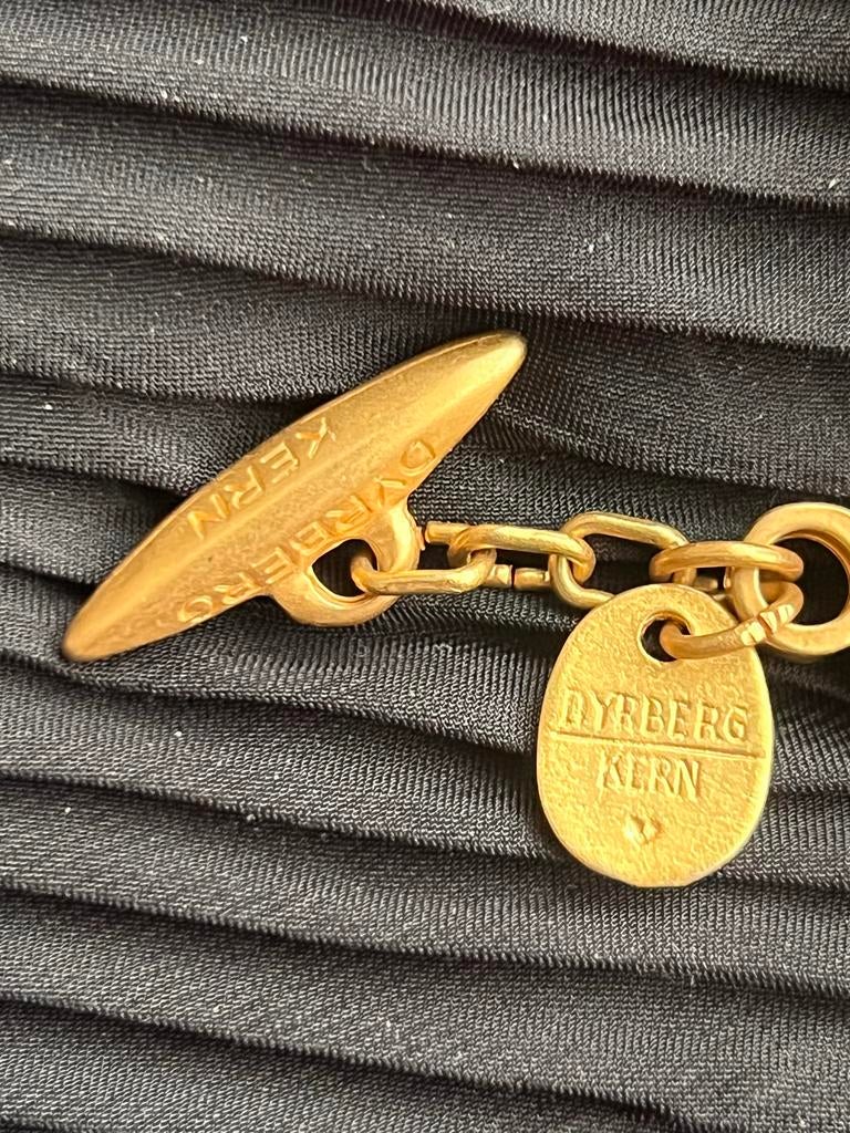 Dyrberg Kern Armband met Kristallen - Goudkleurig, Met kristal, Overige materialen, Ophalen of Verzenden, Zo goed als nieuw