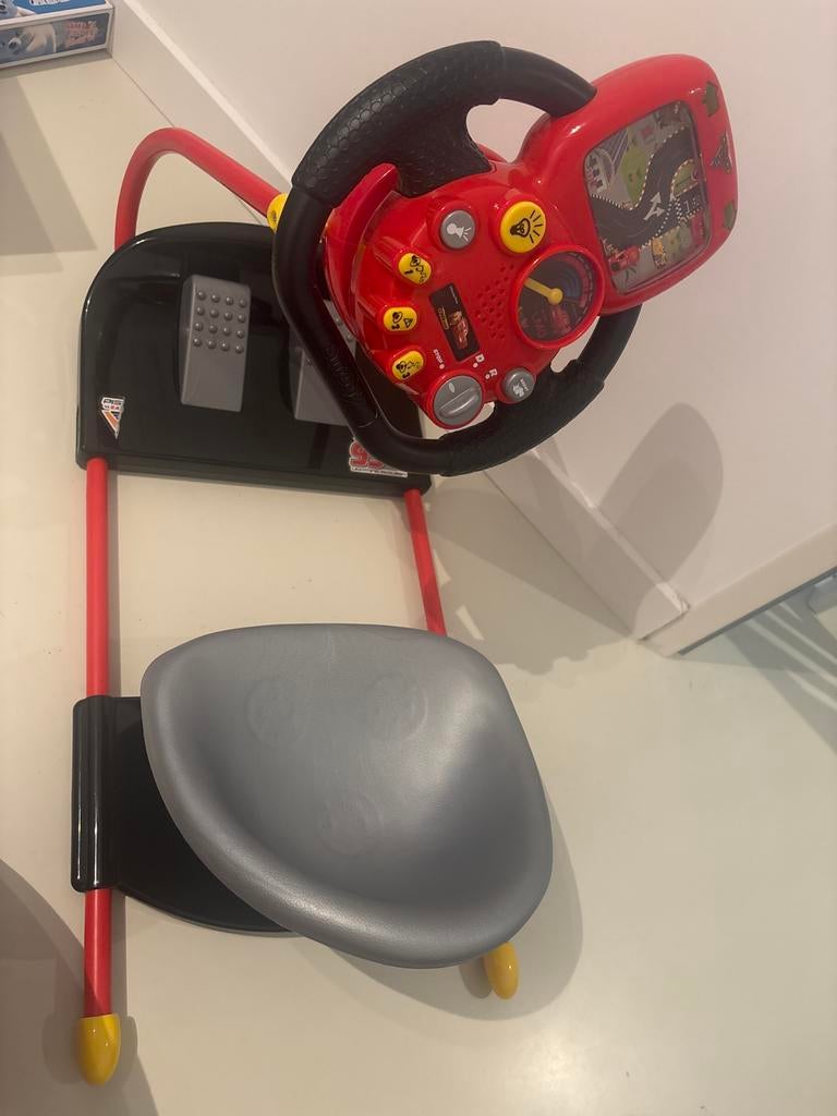 Cars 3 Race Simulator Stuur met Pedalen, Ophalen, Zo goed als nieuw, Jongen