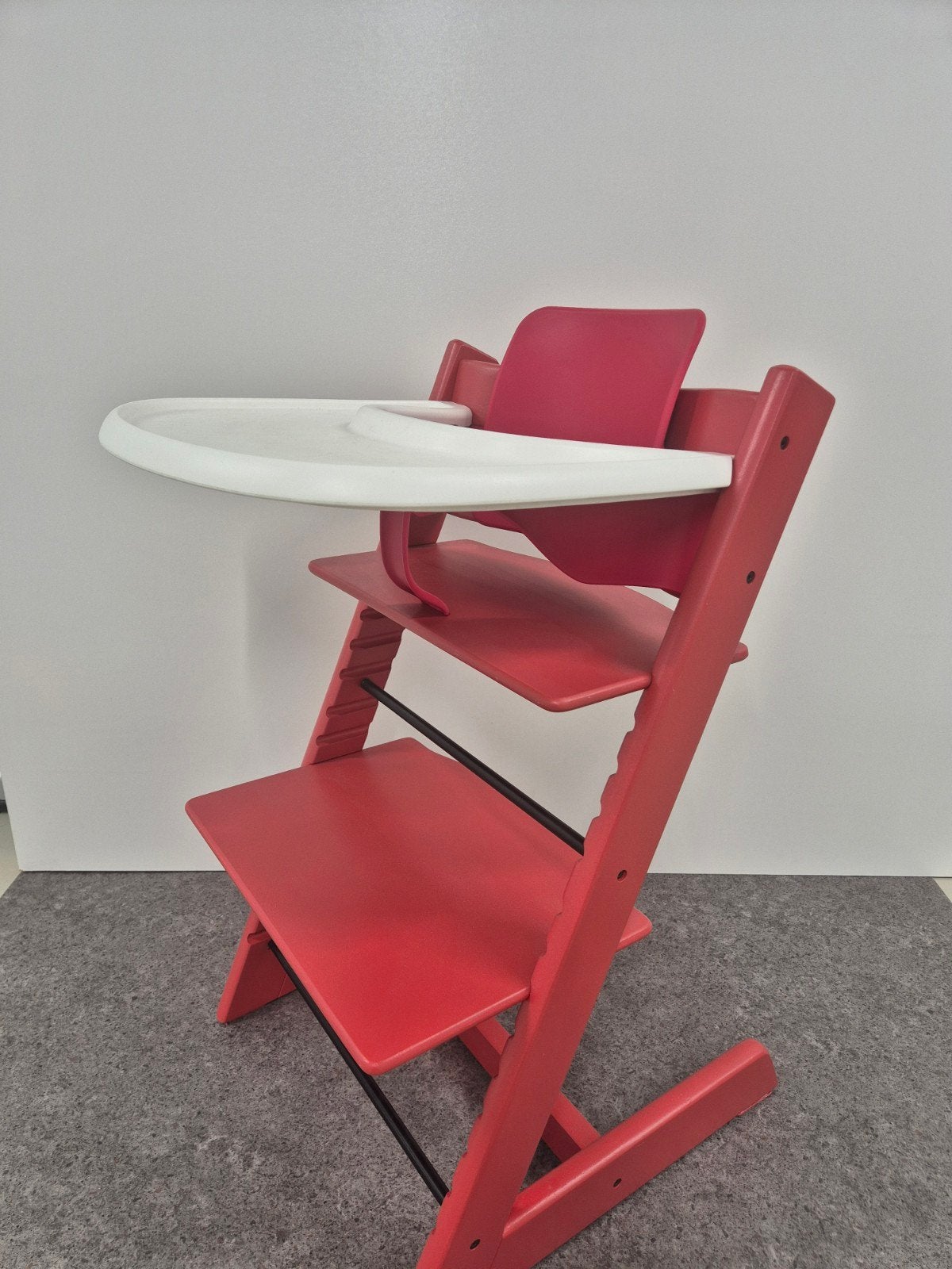 Stokke TrippTrapp met Babyset en Tray, Kinderen en Baby's, Ophalen of Verzenden, Zo goed als nieuw, Aanschuifbaar, .