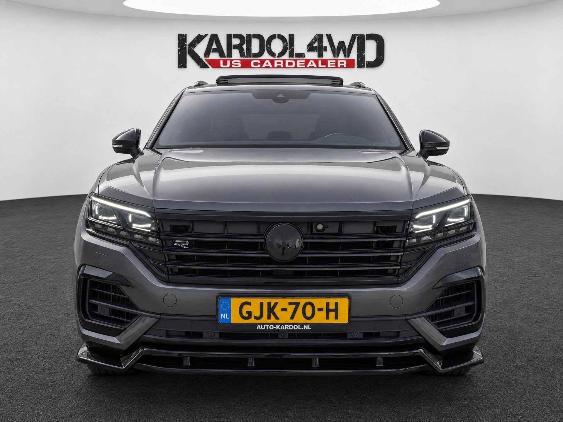 Volkswagen Touareg 3.0 TSi eHybrid 4MOTION R | BTW AUTO |Pan, Auto's, Gebruikt, 2995 cc, 2368 kg, Leder