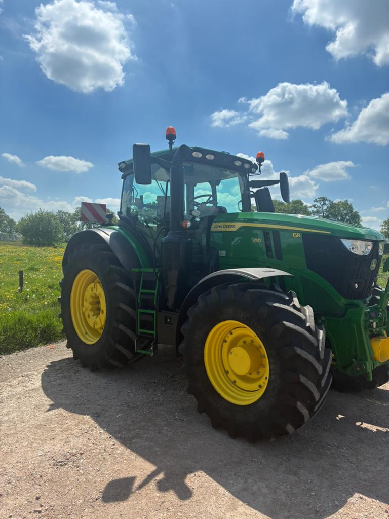 John deere 6R 250 Command pro AP50, Zakelijke goederen, Gebruikt, 2500 tot 5000, Meer dan 160 Pk, Ophalen