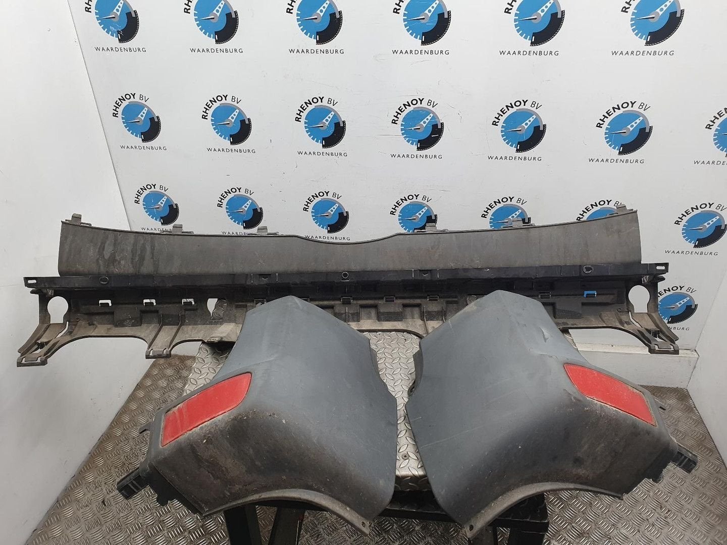MERCEDES SPRINTER 906 211 2.2 CDI 325 HD BUMPER ACHTER 2017, Gebruikt, Ophalen of Verzenden, Stiba lid, Achter