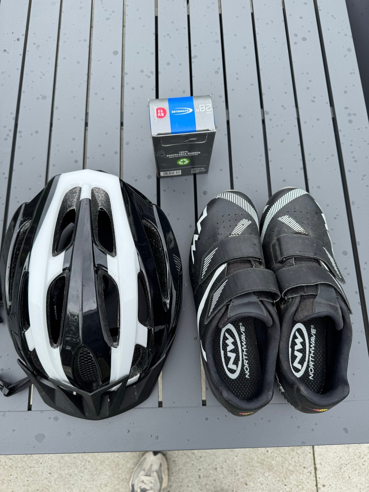 Fietshelm, fietsschoenen en binnenband, Ophalen of Verzenden, Gebruikt, Overige maten, Heer of Dame