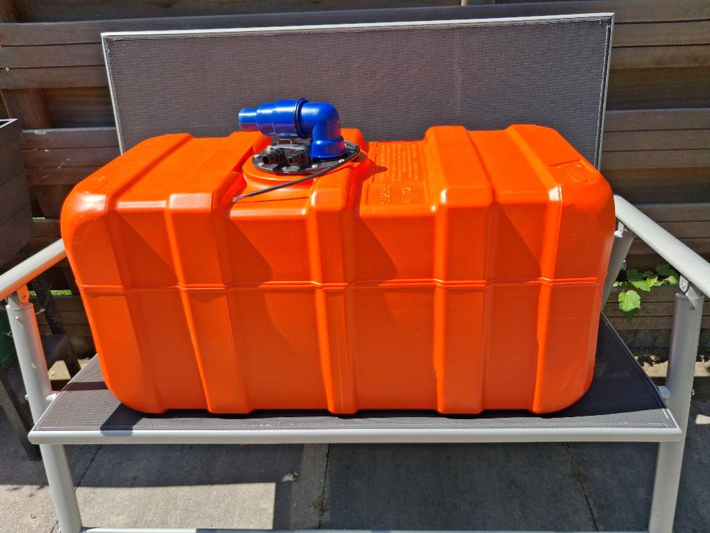 brandstoftank SB-can 102 liter, Watersport en Boten, Accessoires en Onderhoud, Gebruikt, Motor en Techniek, Ophalen
