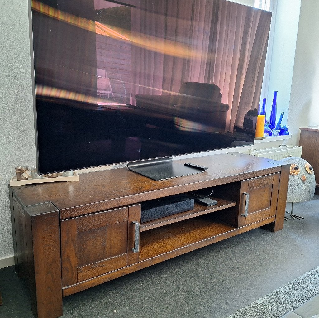 Eiken TV-kast, Ophalen, 150 tot 200 cm, Zo goed als nieuw, Minder dan 100 cm