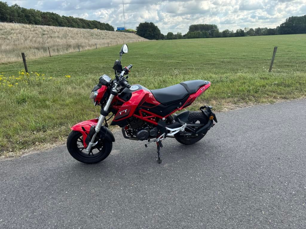 Benelli 125 TNT - Sportieve Naked Bike, Motoren, Particulier, 11 kW of minder, 1 cilinder, Minimaal motorrijbewijs A1