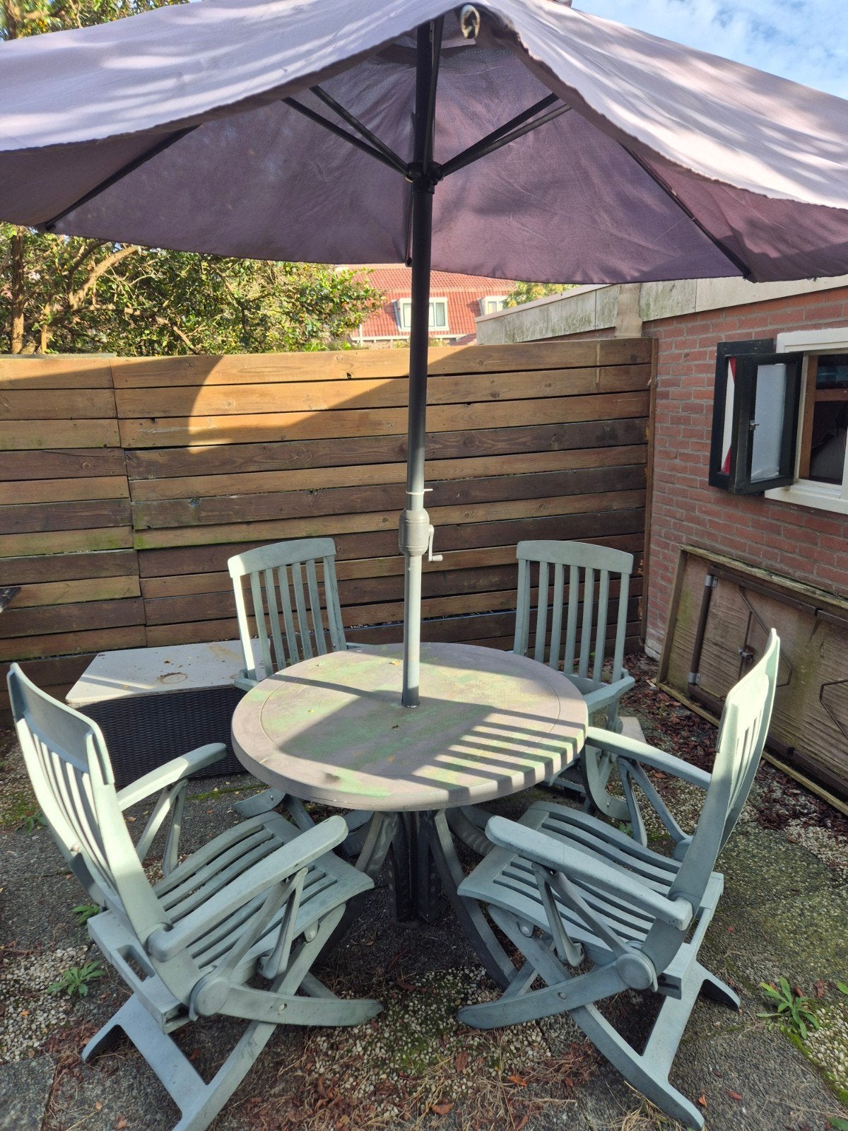 Tuinset met 4 stoelen en parasol, Ophalen, Gebruikt