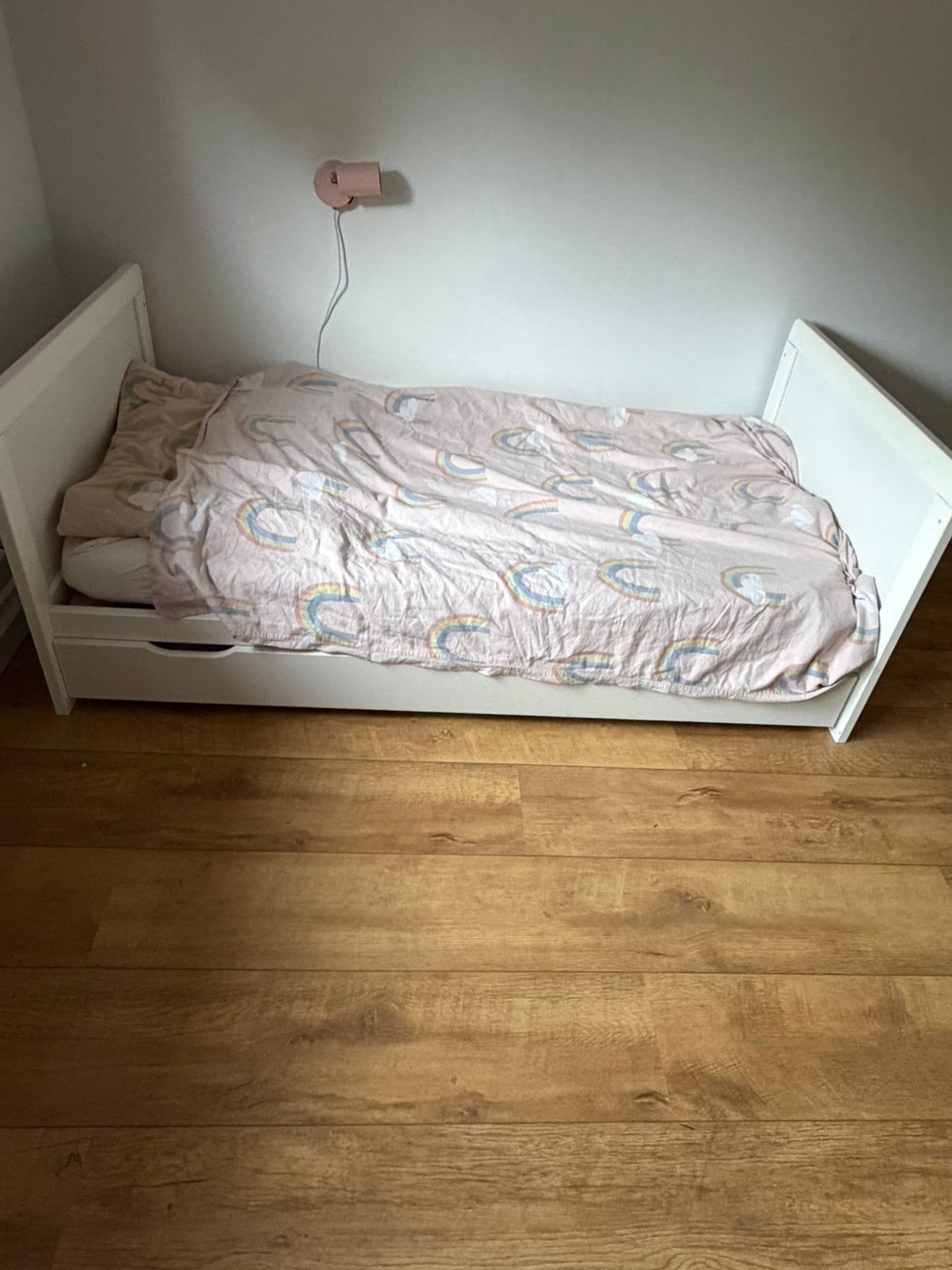 Meegroei bed petit amelie 140 bij 70 cm, Kinderen en Baby's, Kinderkamer | Bedden, Ophalen, Gebruikt, 70 tot 85 cm, 140 tot 160 cm