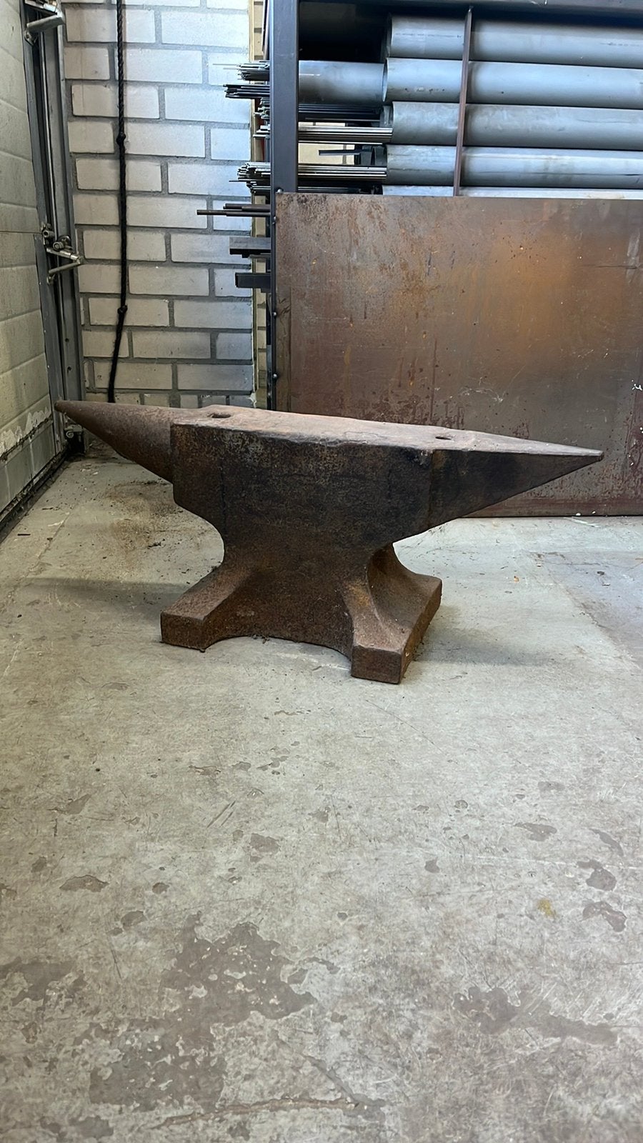 Aambeeld 141kg LxBxH 80x34x32cm, Ophalen, Gebruikt, Overige typen, Overige merken