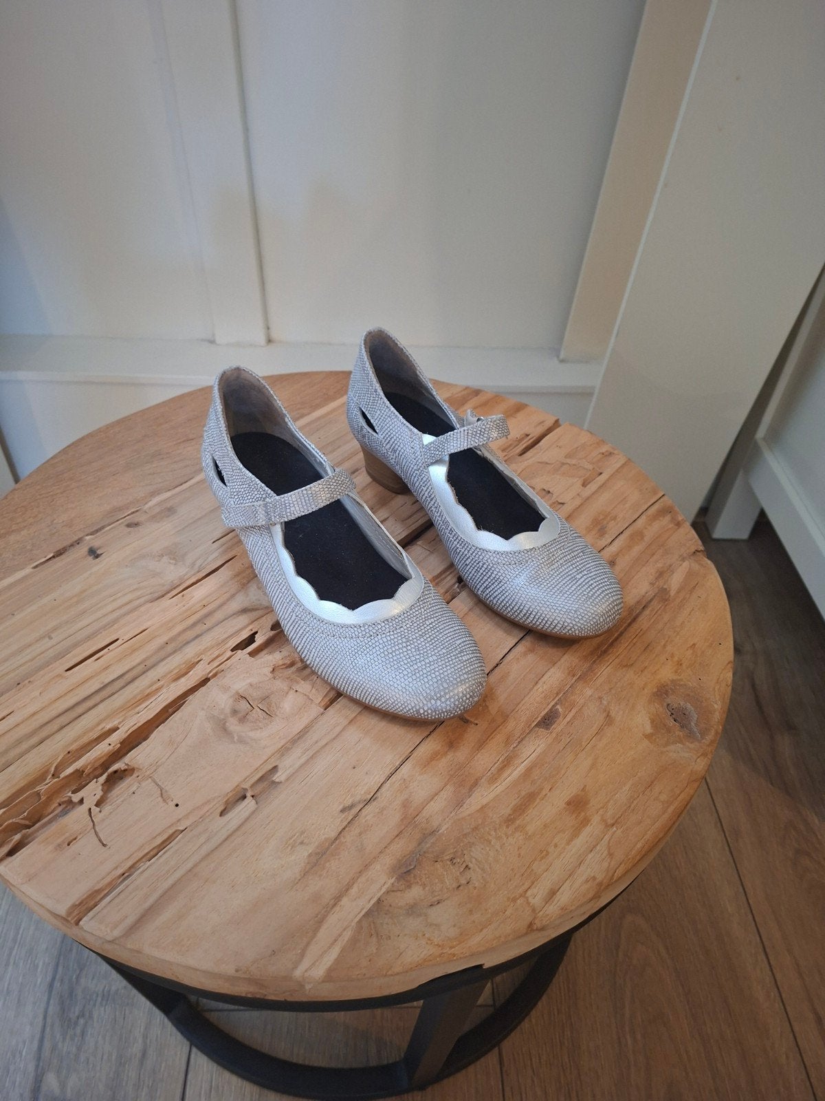 Footnotes maat 37,5, Pumps, Ophalen of Verzenden, Zo goed als nieuw, Footnotes