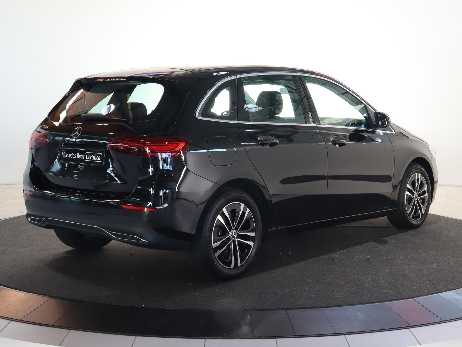Mercedes-Benz B-klasse 250 e Luxury Line | Winter pakket | L, Auto's, Dealer onderhouden, Gebruikt, 4 cilinders, 16 kWh