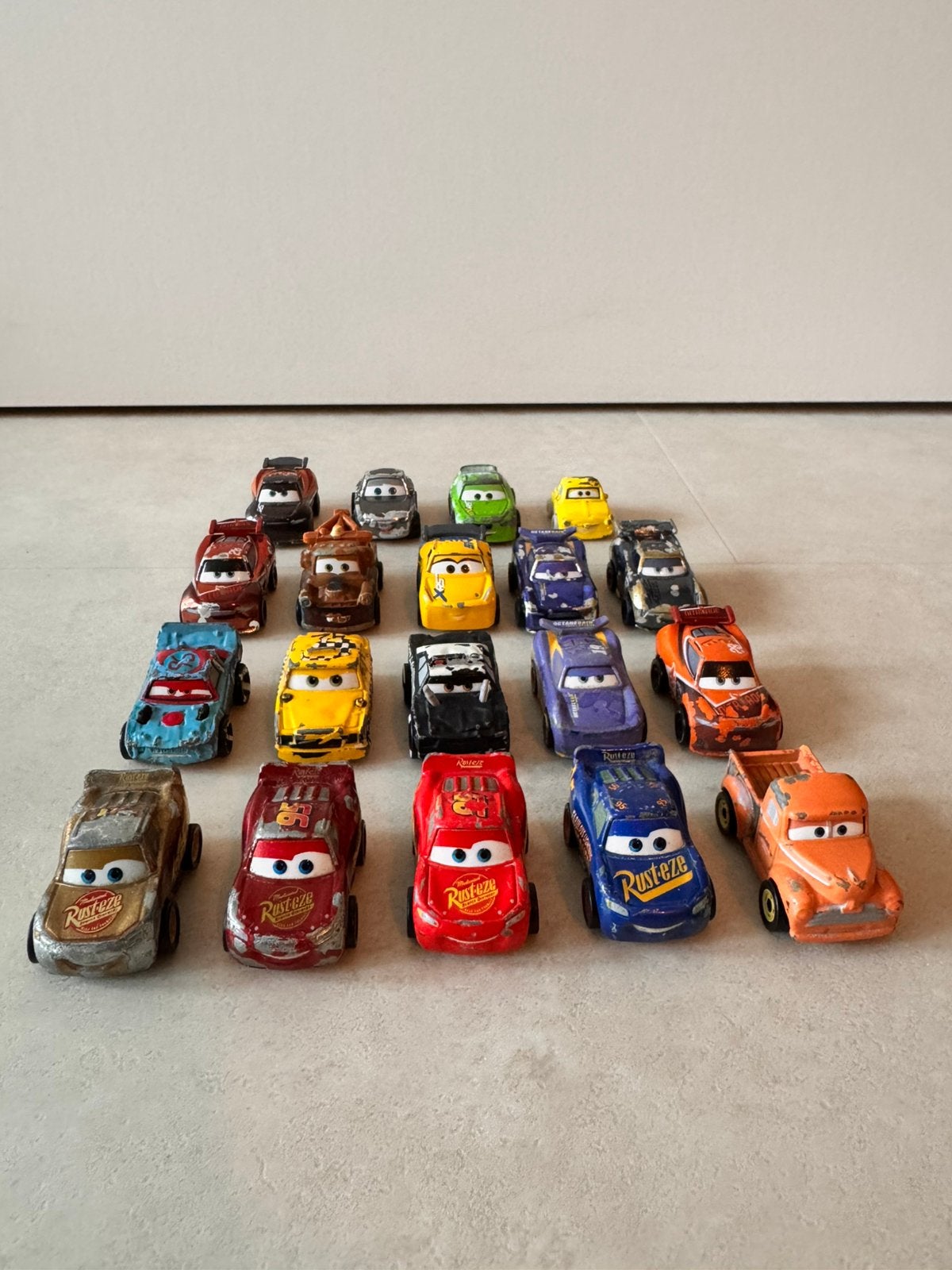 19x Disney Pixar - Cars Mini Racers (Mattel), Verzenden, Gebruikt