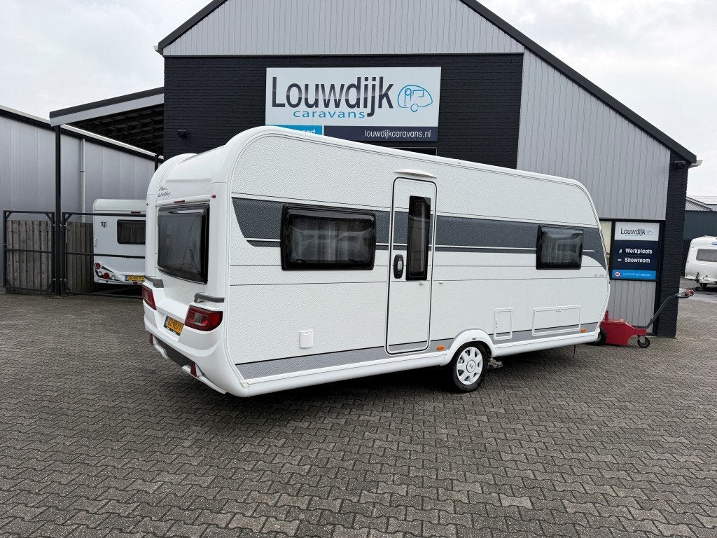HOBBY De Luxe 540 UL ’21 (Mover, Enkele Bedden), Caravans en Kamperen, Caravans, Rondzit, Hobby, 7 tot 8 meter, Bedrijf