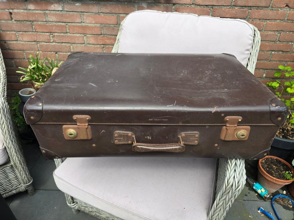 Oude koffer., Sieraden, Tassen en Uiterlijk, Koffers, Ophalen of Verzenden, Gebruikt, Leer