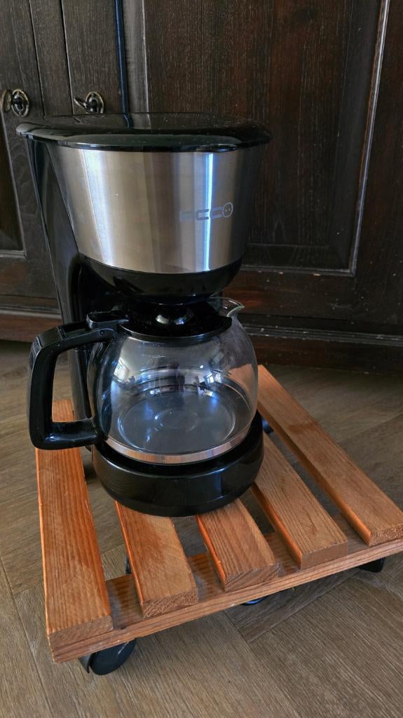 Koffiezetapparaat BCC CM21-02, Ophalen, 10 kopjes of meer, Gemalen koffie, Koffiemachine
