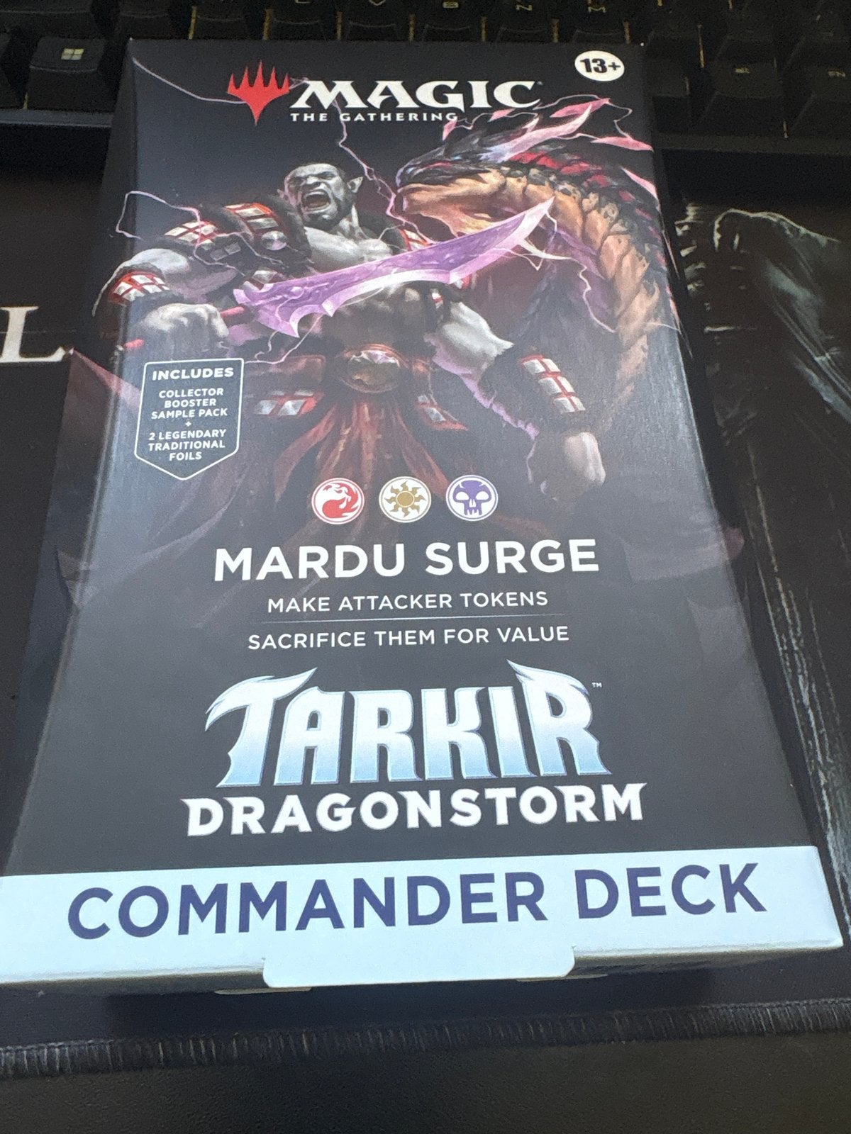 Magic: The Gathering Commander Deck - Mardu Surge, Hobby en Vrije tijd, Verzamelkaartspellen | Magic the Gathering, Ophalen of Verzenden