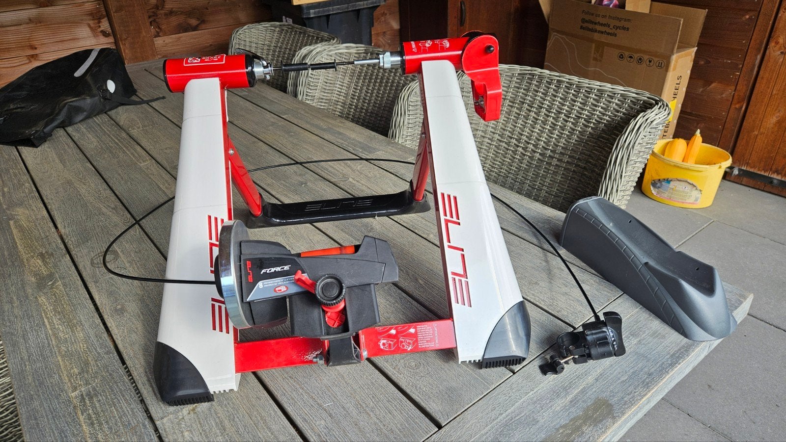 Elite Force Indoor Steekas Fietstrainer - Perfect voor Thui, Ophalen of Verzenden, Zo goed als nieuw