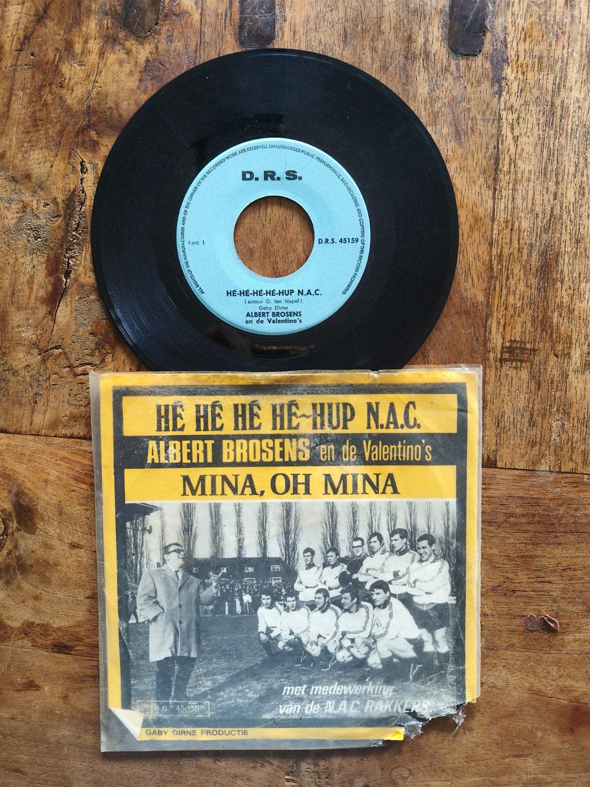 Albert Brosens - Hé Hé Hé Hé-Hup N.A.C. / Mina, Oh Mina, Gebruikt, 7 inch, EP, Nederlandstalig
