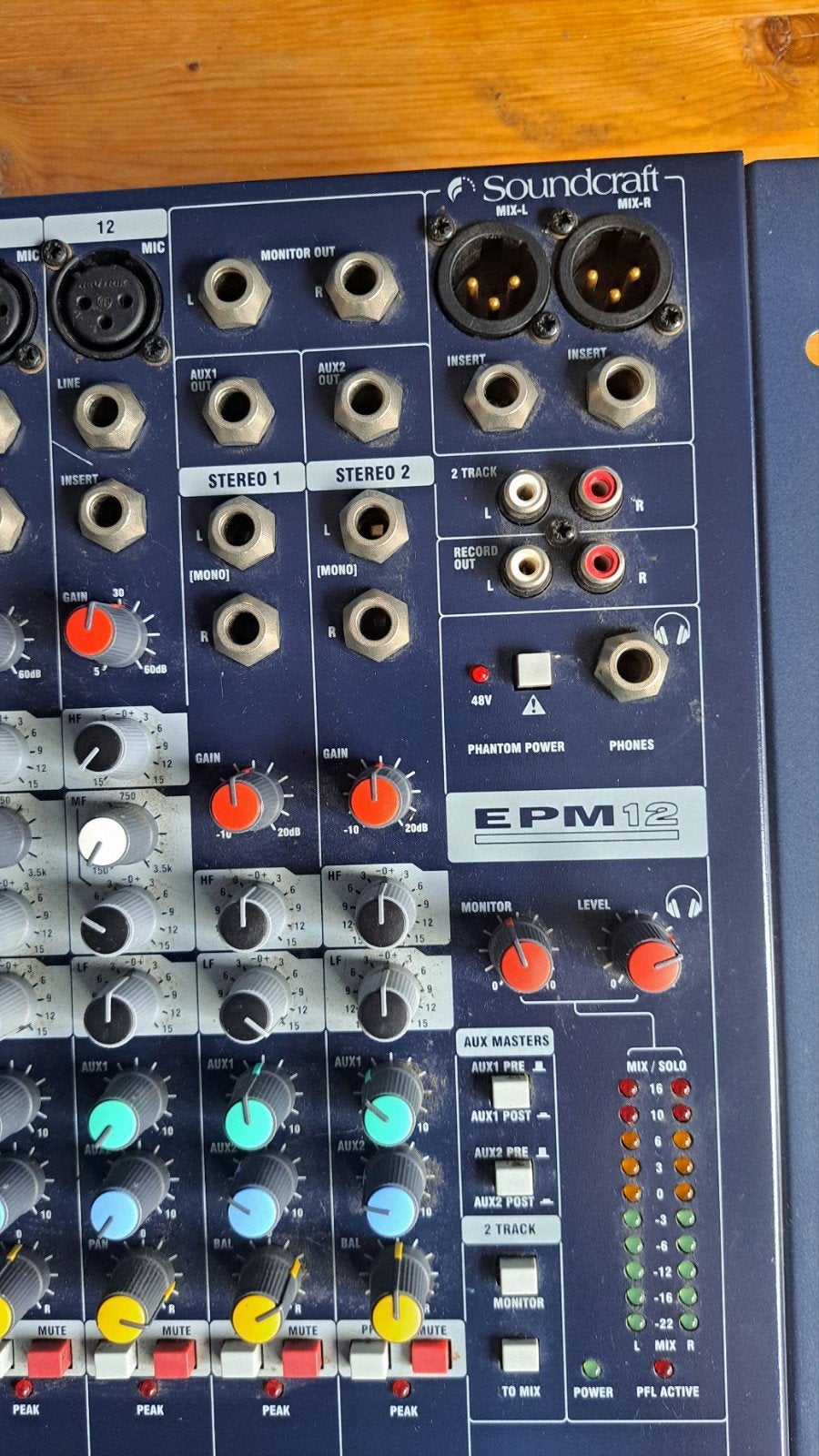 soundcraft epm 12 mengpaneel, Ophalen of Verzenden, Gebruikt, 10 tot 20 kanalen