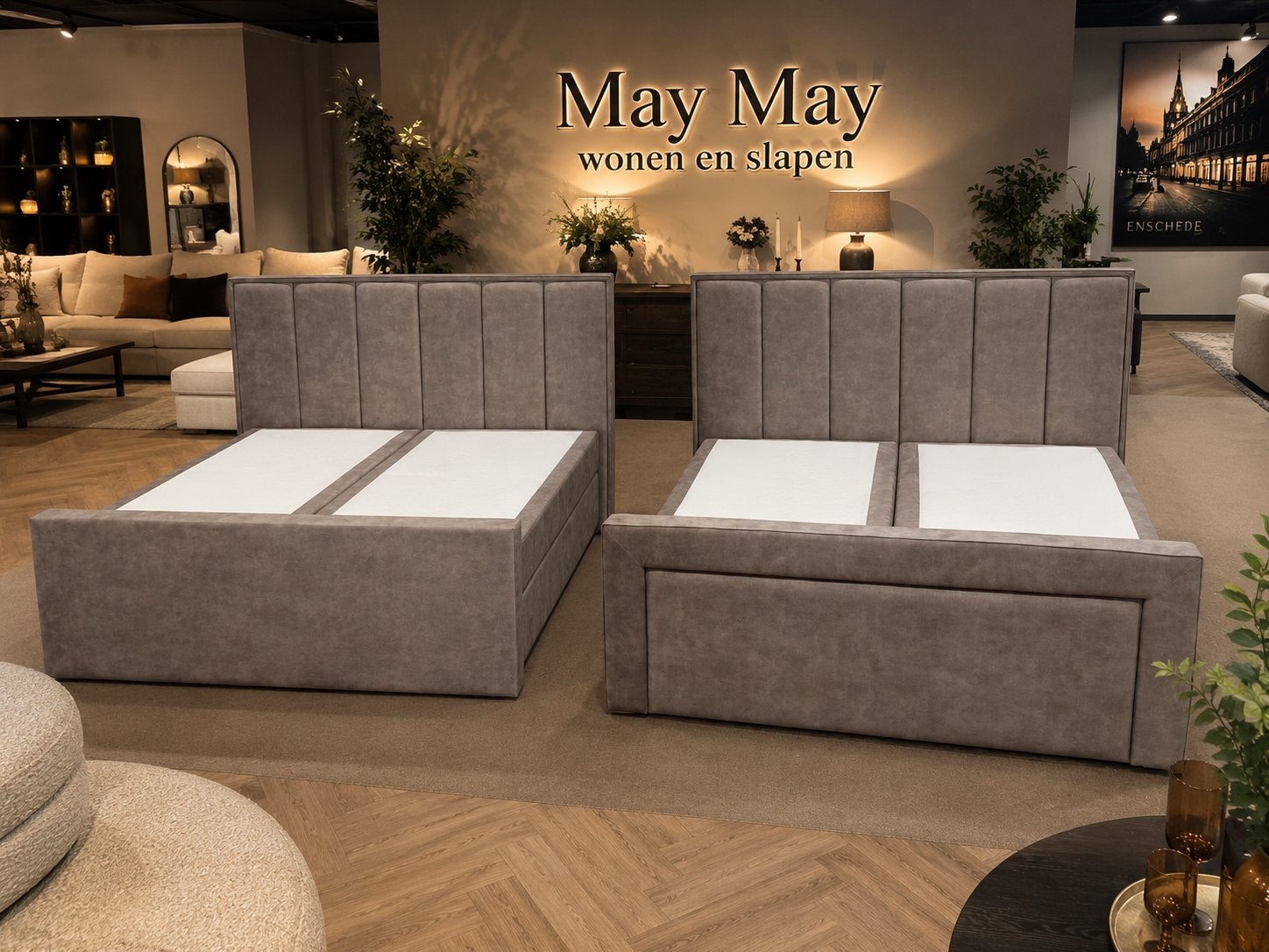Boxspring 180x200met TV-Kast en voetenbord €499,-, Huis en Inrichting, Slaapkamer | Boxsprings, Ophalen, #Boxspring#Grijs#180#Stof#Bedden#2-Persoons