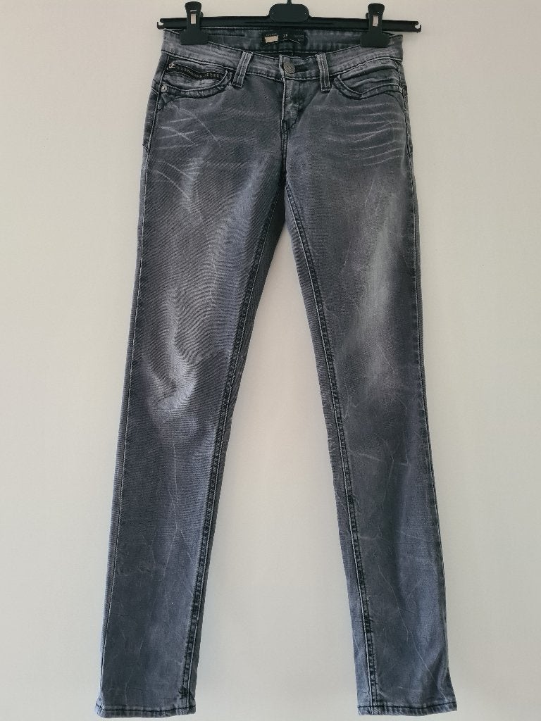 Grijze skinny Levis jeans mt 26, Ophalen of Verzenden, W27 (confectie 34) of kleiner, Grijs, Gedragen