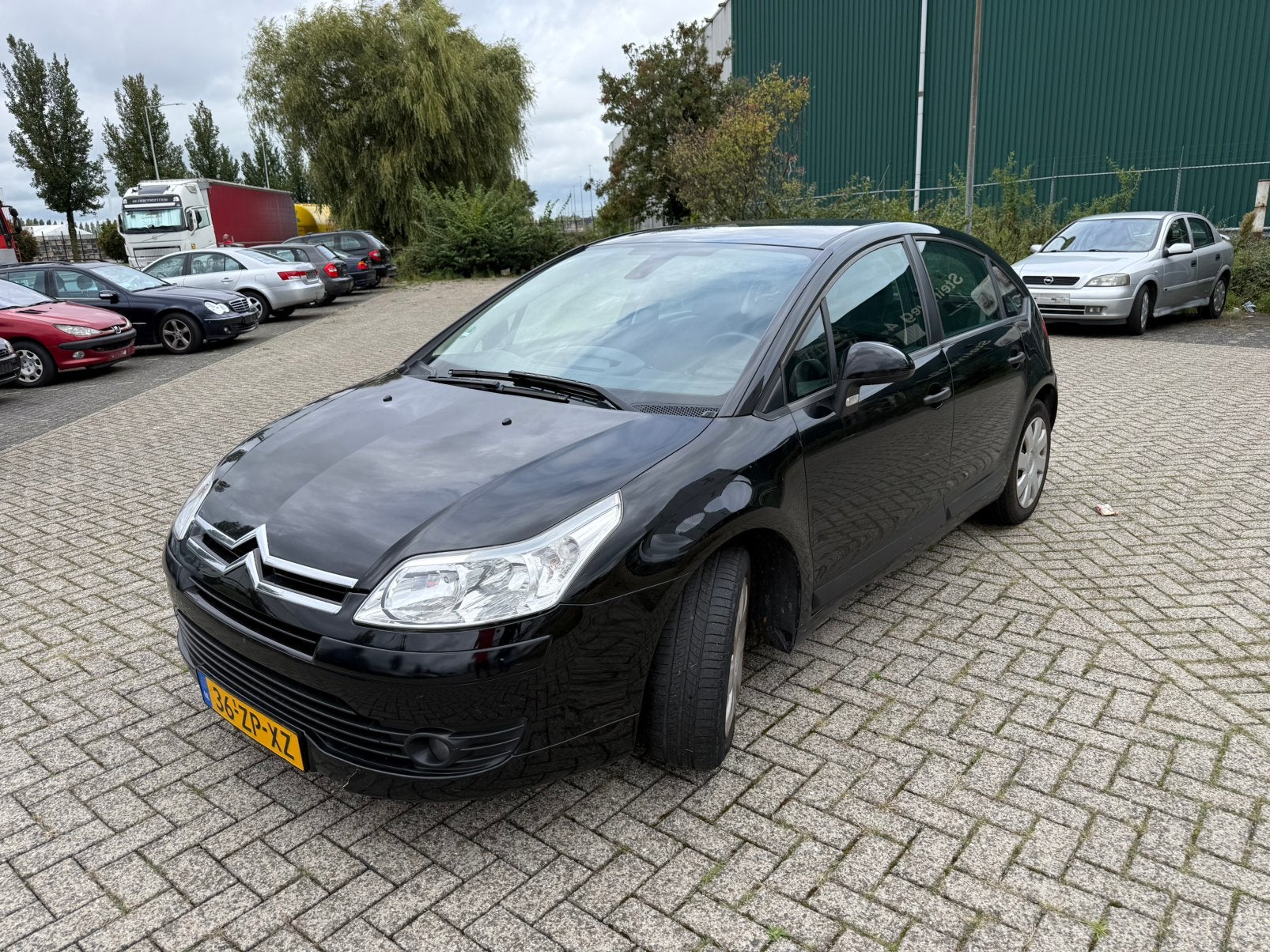 Citroën C4 1.6 16V Berline AUT 2008 Zwart, Auto's, 4 cilinders, Zwart, 108 pk, 1587 cc