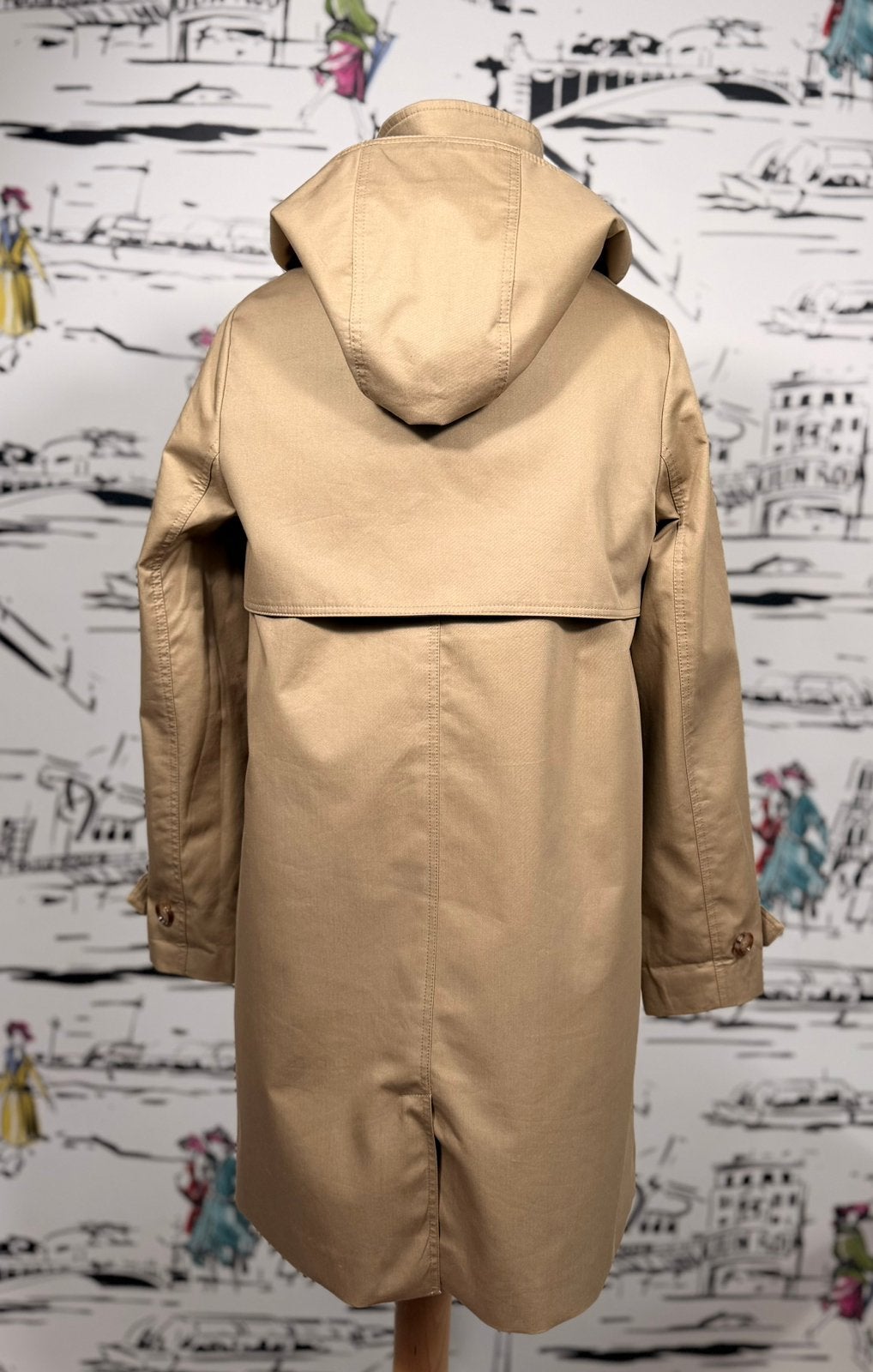 Burberry jongens trenchcoat jas maat 10 (720 euro), Burberry, Customercare@burberry.com, Burberry EU, Ophalen of Verzenden