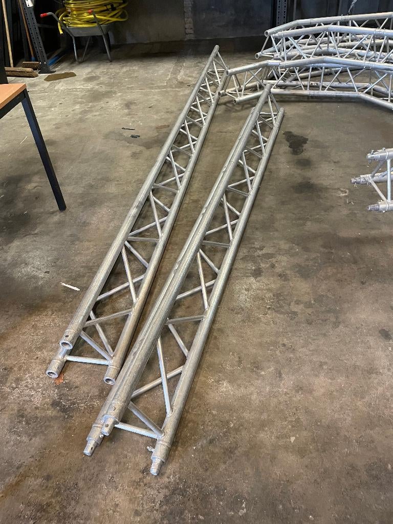 Truss driehoek 30 cm, Muziek en Instrumenten, Licht en Laser, Ophalen, Gebruikt, Overige typen